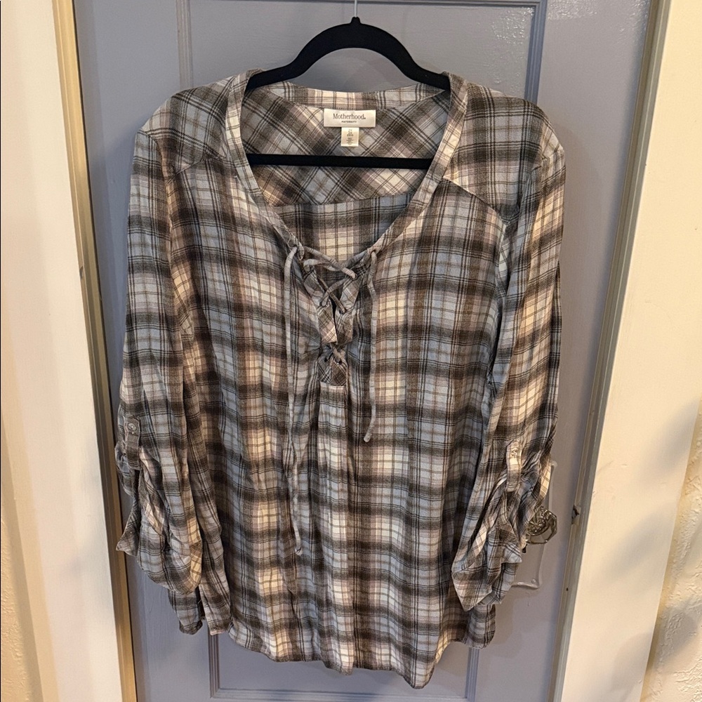 Motherhood Checkered Lace-Up Flannel Blouse - Gray and Tan